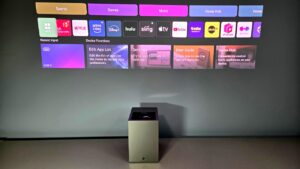 LG CineBeam S 4K 超高清智能三激光超短焦投影机 PU615U