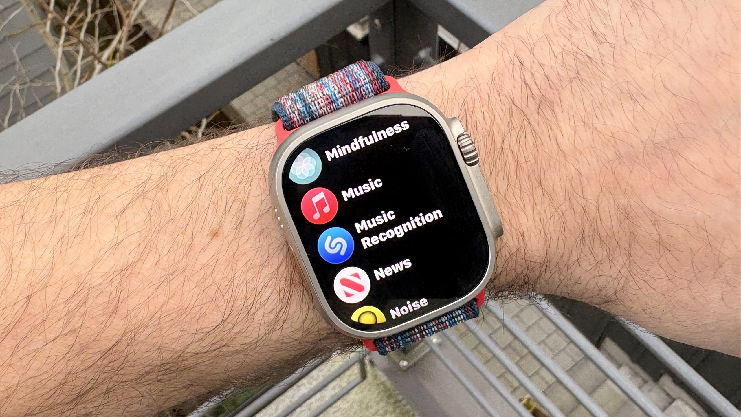 近距离观察 Apple Watch Ultra 3 的最佳隐藏功能